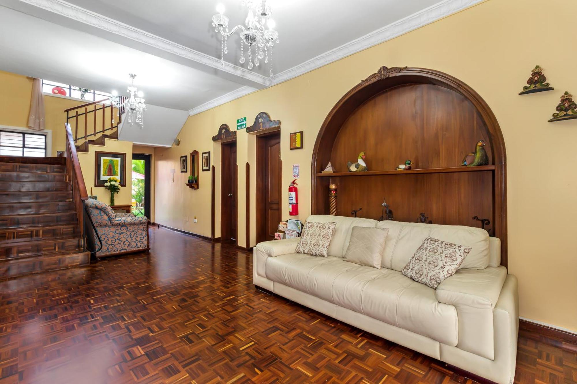 Hotel La Cartuja กีโต ภายนอก รูปภาพ