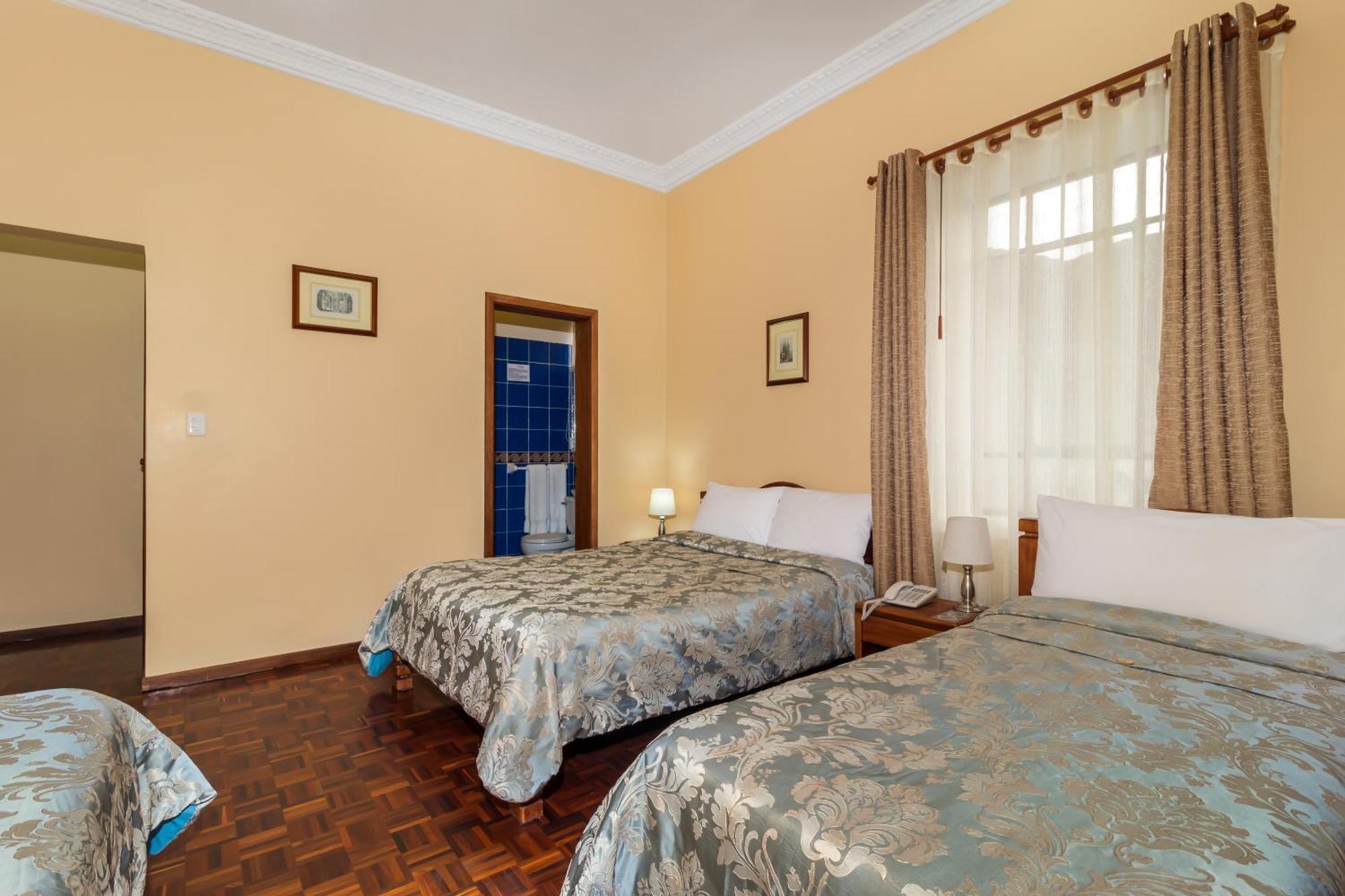 Hotel La Cartuja กีโต ภายนอก รูปภาพ