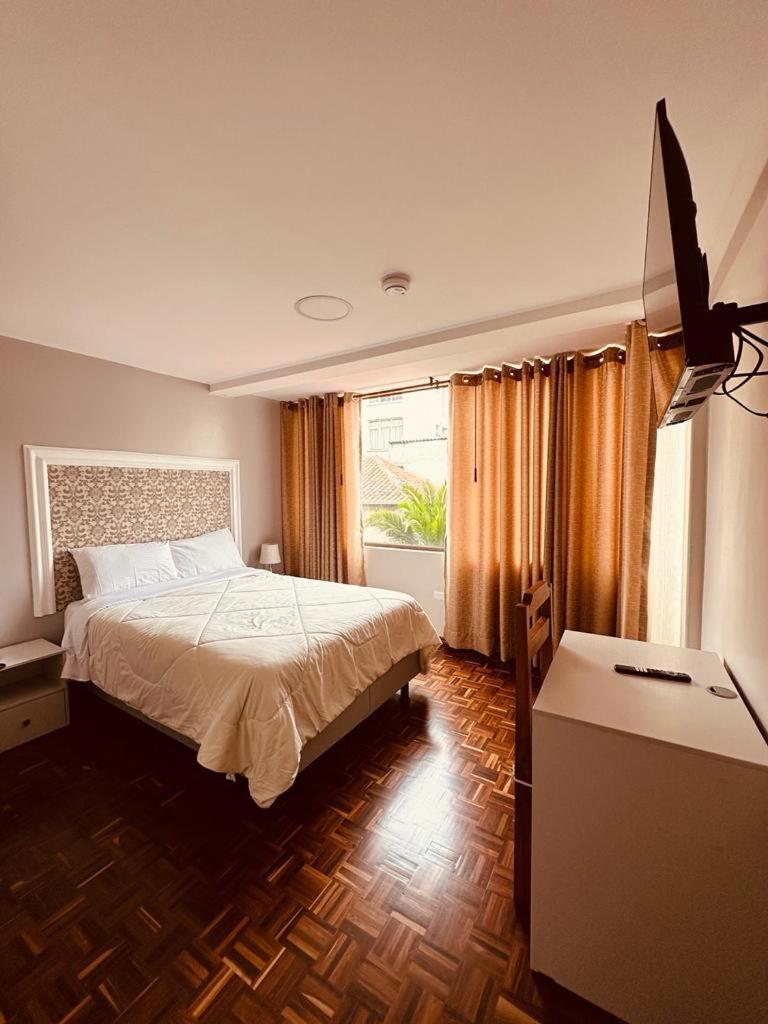 Hotel La Cartuja กีโต ภายนอก รูปภาพ
