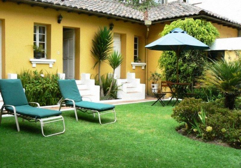 Hotel La Cartuja กีโต ภายนอก รูปภาพ